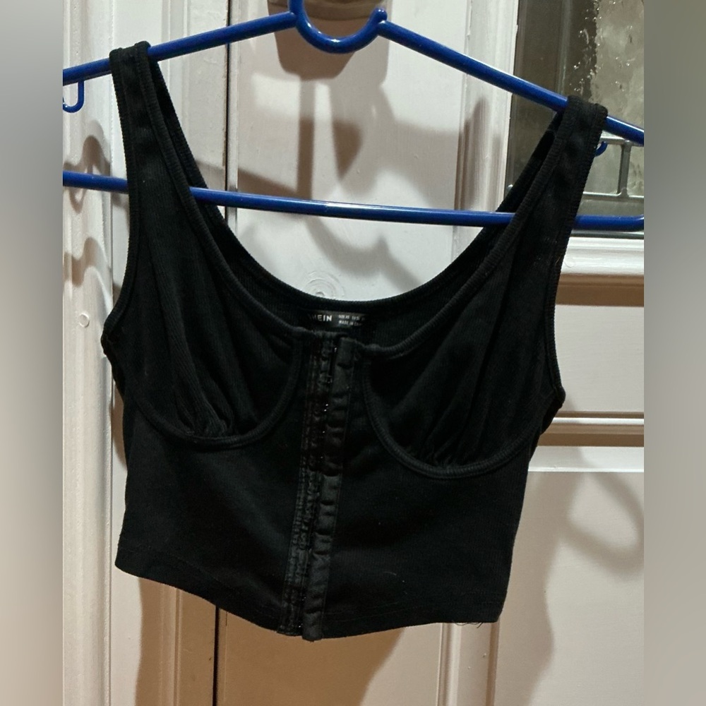 SHEIN Black Crop Top